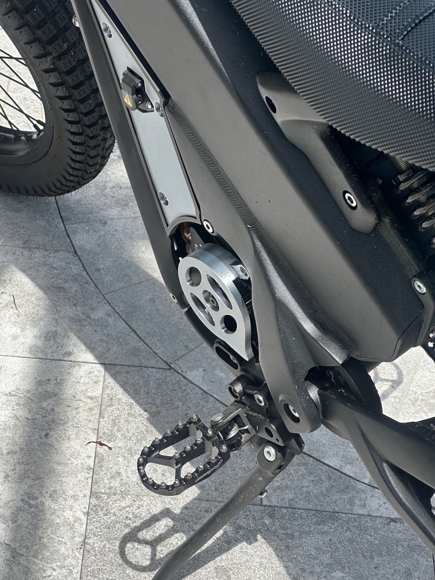 "SLATE" Motor Cover