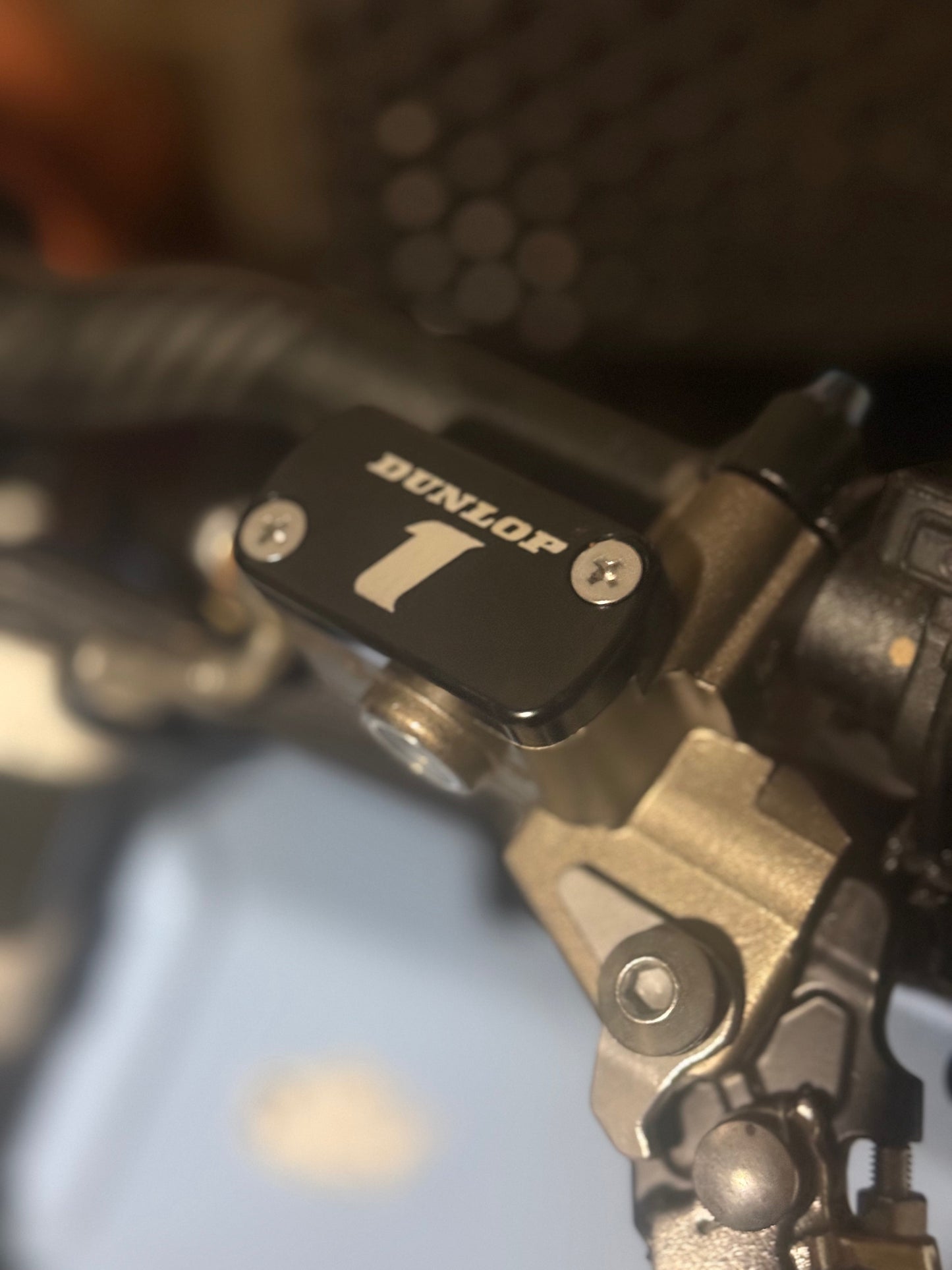 (UB) Laser Engraved Resivior caps (black is delayed)